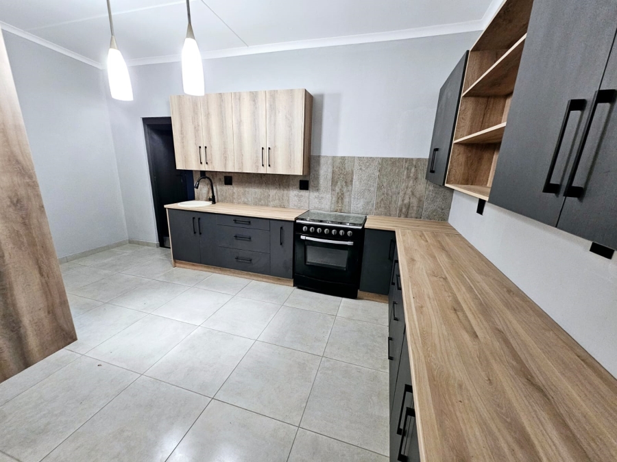 5 Bedroom Property for Sale in Stilbaai Wes Western Cape